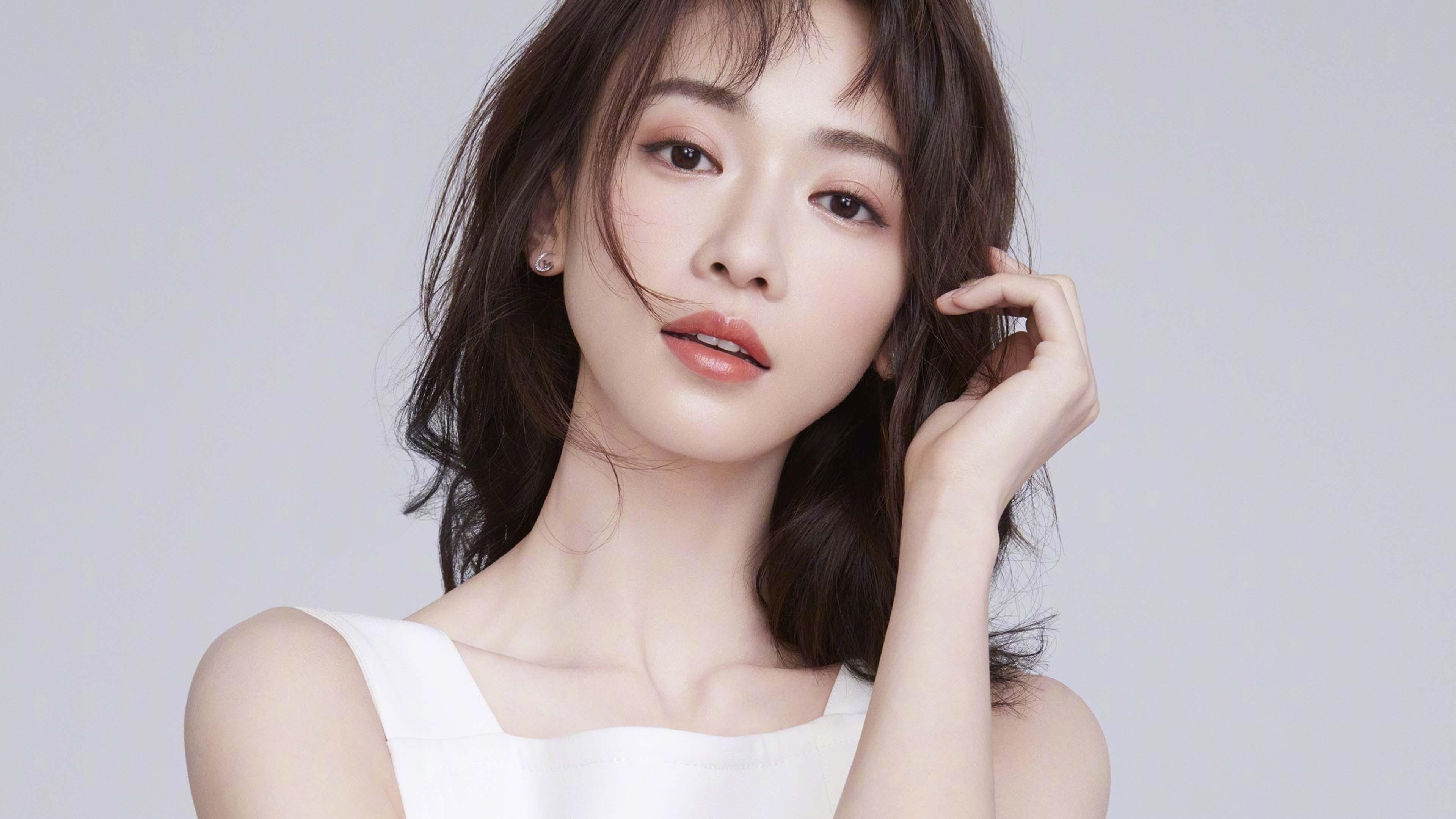 门将开球战术选择是否影响进攻推进效率,门将开门球用哪个部位开