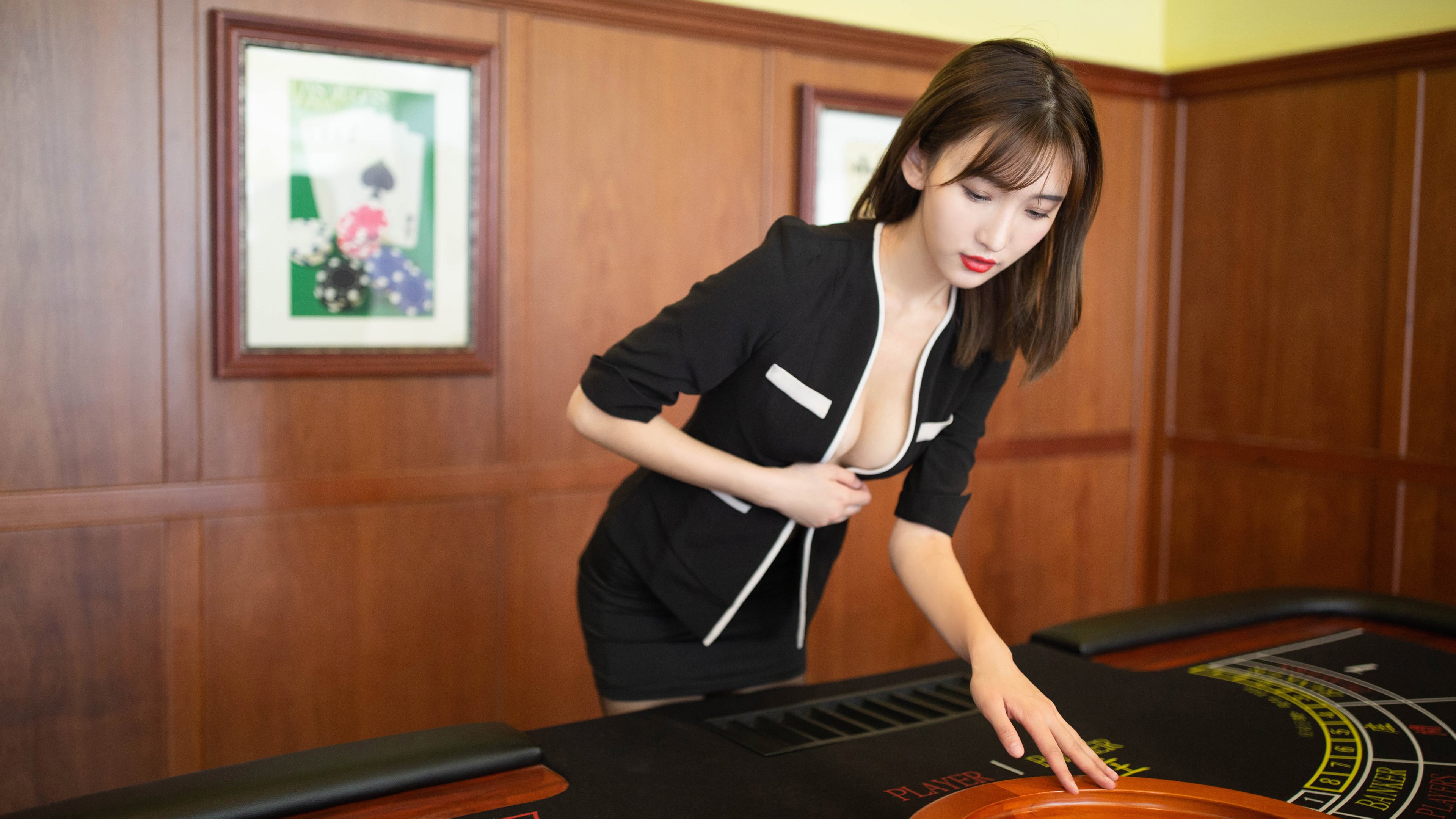 蝶泳冲刺朝鲜新秀展现速度，最新蝶泳视频